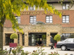 book Carlton Castletroy Park Hotel