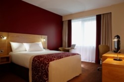 book Jurys Inn Christchurch