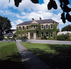 book Finnstown Country House Hotel and Apartments Lucan