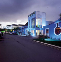 book Greenhills Hotel Limerick
