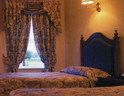 book Stand House Hotel