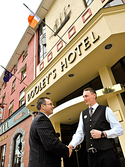 book Dooley's Hotel Waterford