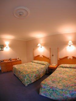 book Cedar Lodge (Wexford)