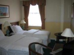 book Sligo City Hotel