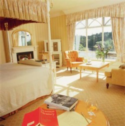 book Ballynahinch Castle Hotel
