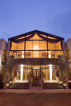 book Four Seasons Hotel & Leisure Club Carlingford