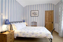 book Donnybrook Hall Guesthouse