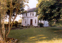 book Riverside Farmhouse B&B Cavan