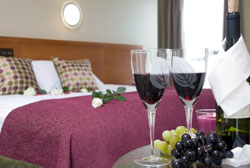 book Patrick Punchs Hotel