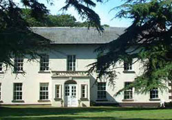 book Roganstown Golf & Country Club Hotel