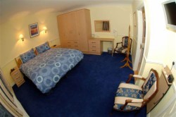 book Avlon House Bed and Breakfast