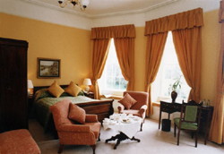 book Leixlip House Hotel