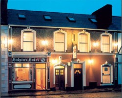 book Halpins Townhouse Kilkee