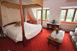 book Lough Owel Lodge