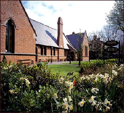 book Schoolhouse Hotel