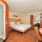 Ibis Belfast Queens Quarter photo 6