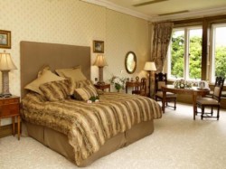 book Lough Rynn Castle Leitrim