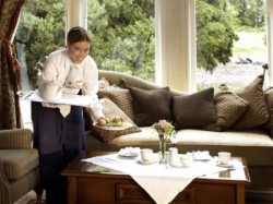 Lough Rynn Castle - 2 Nights Bed & Breakfast & 1 Dinner -