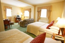 Sheedy's Country House Hotel - Oil Painting Weekend in The Burren –