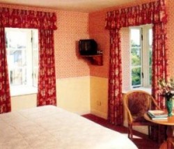 book White Gates Hotel Killarney