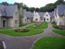 book Glengarriff Harbour Cottages