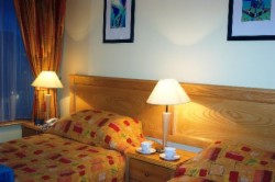 Eliza Lodge photo 9