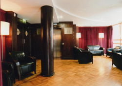 Paramount Hotel photo 8