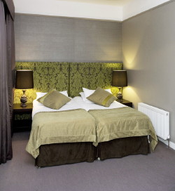 book Leeson Inn Downtown