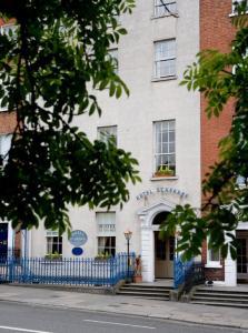book Hotel St George