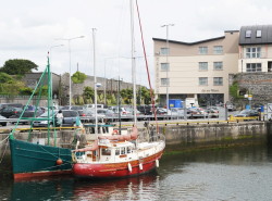 book Harbour Hotel