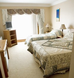 book Waterside House Hotel