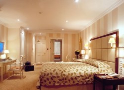 book Merrion Hotel