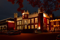 Dine out, Stay Out Special ( Valid to Aug 2010)