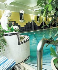 Castle Hotel & Leisure Centre - 200 All