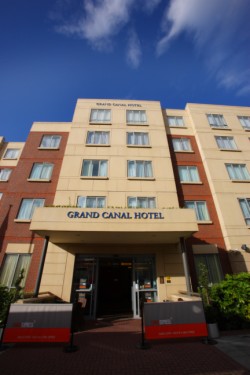 book Grand Canal Hotel