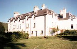 book Mamore Lodge Hotel