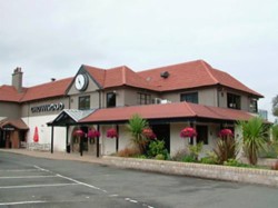 book Crowwood Hotel